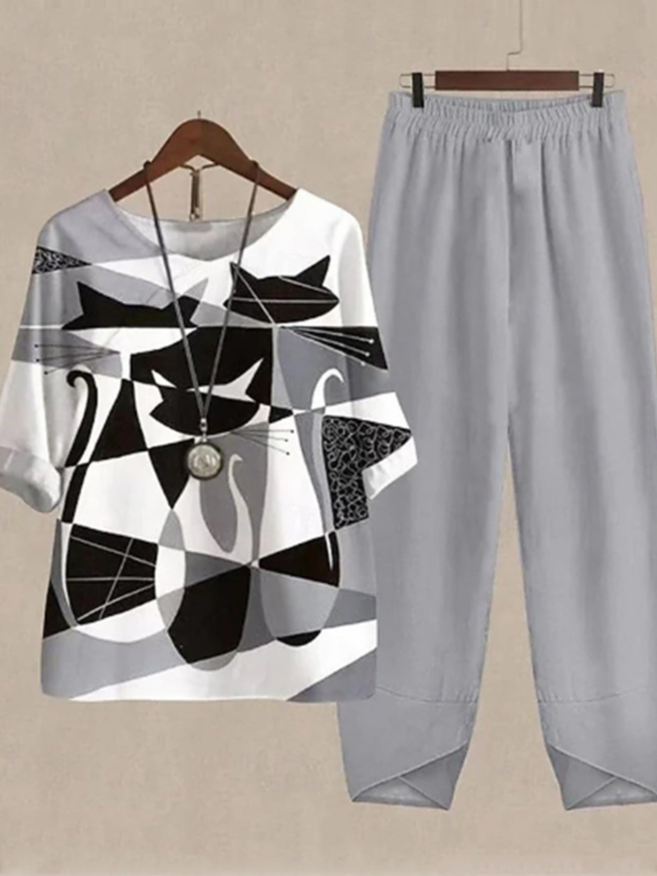 28c02be19e394d4dbb8008e93a1625e8-Max