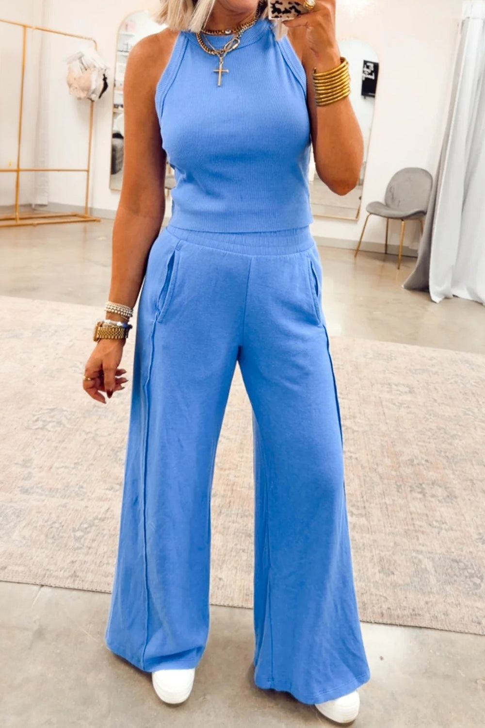 6e411187-4c79-47a0-b40d-4c8cc63ba2b1-Max