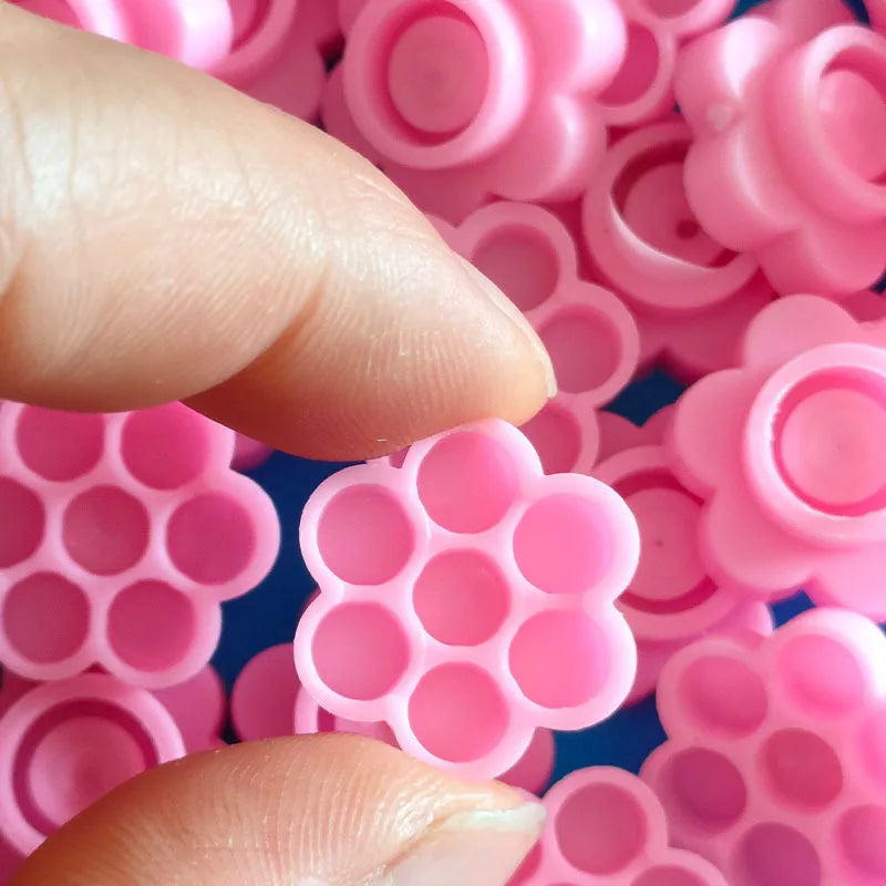 100Pcs False Eyelashes Blooming Cups Planting Grafting Rapid Bloom Sun Flower Glue Cup Fan Eyelash Extension Makeup Tools - Tasawoq