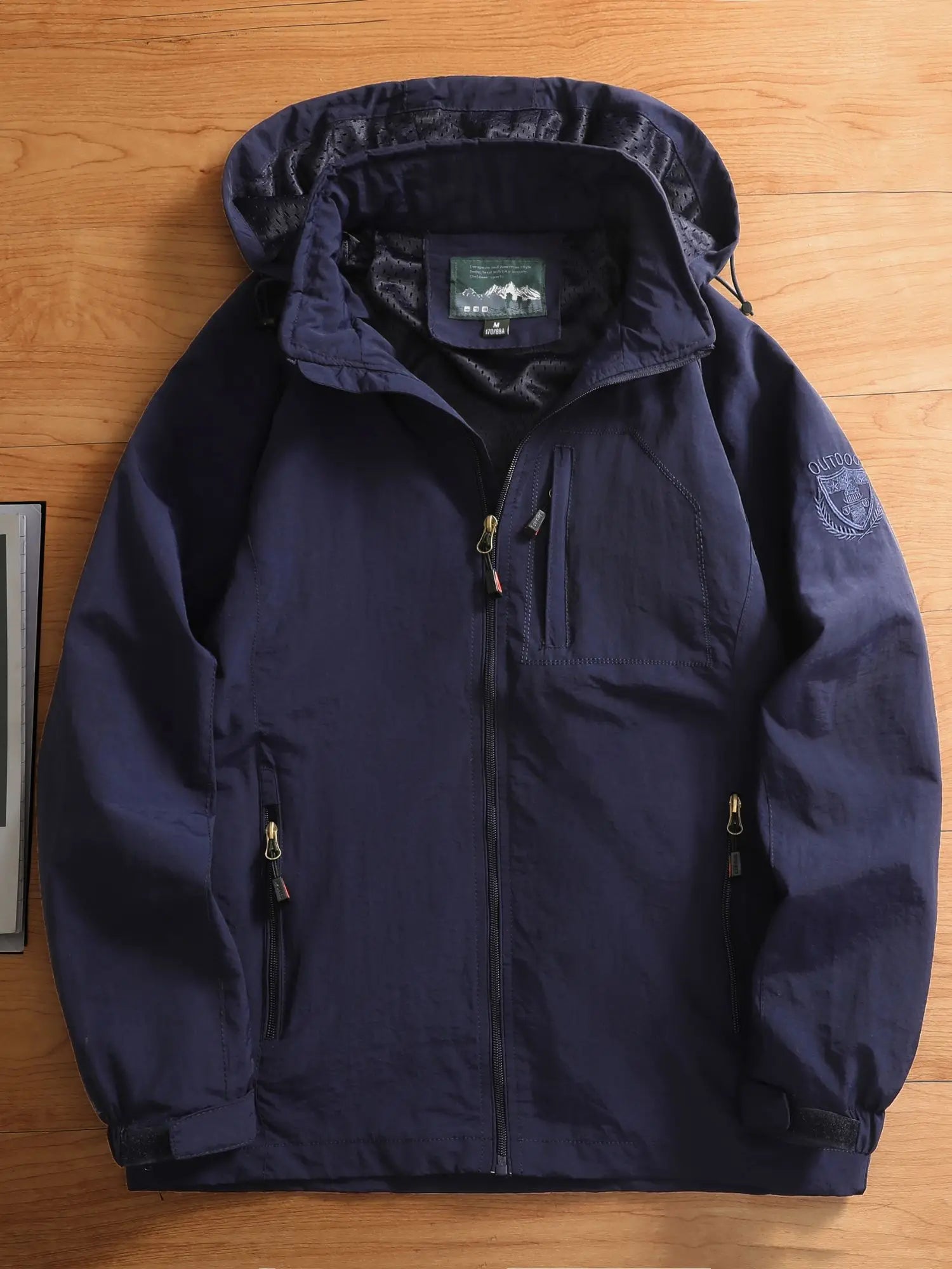 Men's outdoor hiking, sports, leisure, waterproof, windproof, multi pocket, detachable hat, jacket, jacket - Tasawoq