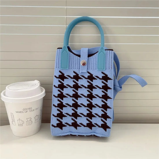 Korean Fashion Heart Knitted Mini Square Handbag for Women Small Mobile Phone Shoulder Bags Girls Cute Outdoor Crossbody Bags - Tasawoq