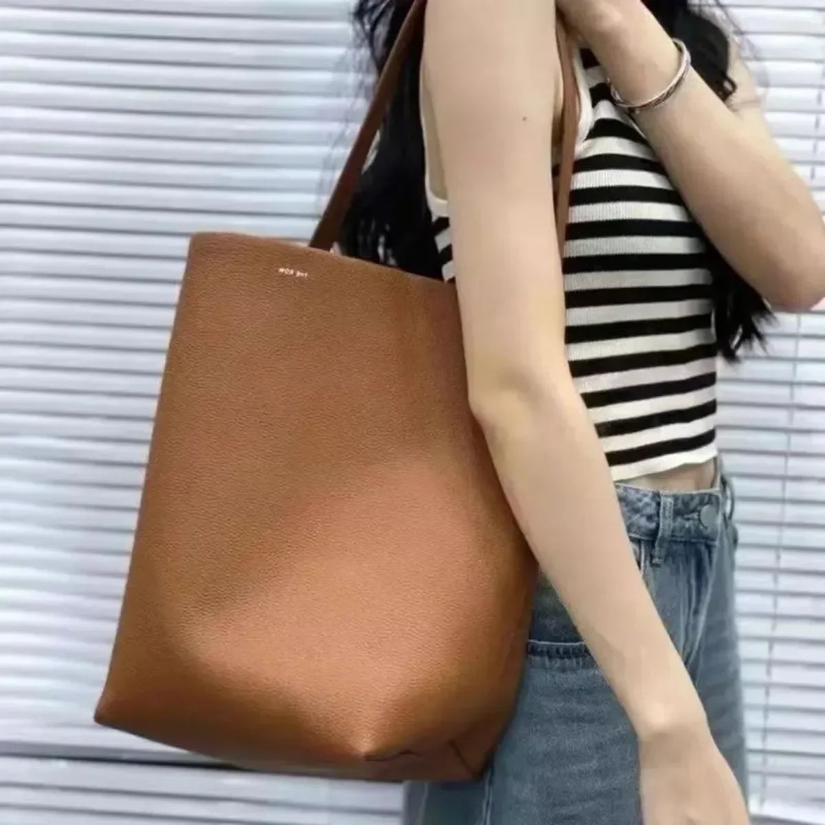 Large Capacity Women Bag Lazy Tote Leather Single Shoulder Bag Genuine Leather Handbag Casual Daypack Waist Pack Bucket Handbag - Tasawoq