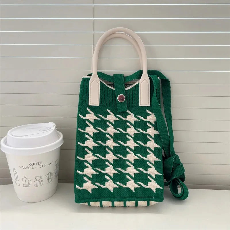 Korean Fashion Heart Knitted Mini Square Handbag for Women Small Mobile Phone Shoulder Bags Girls Cute Outdoor Crossbody Bags - Tasawoq