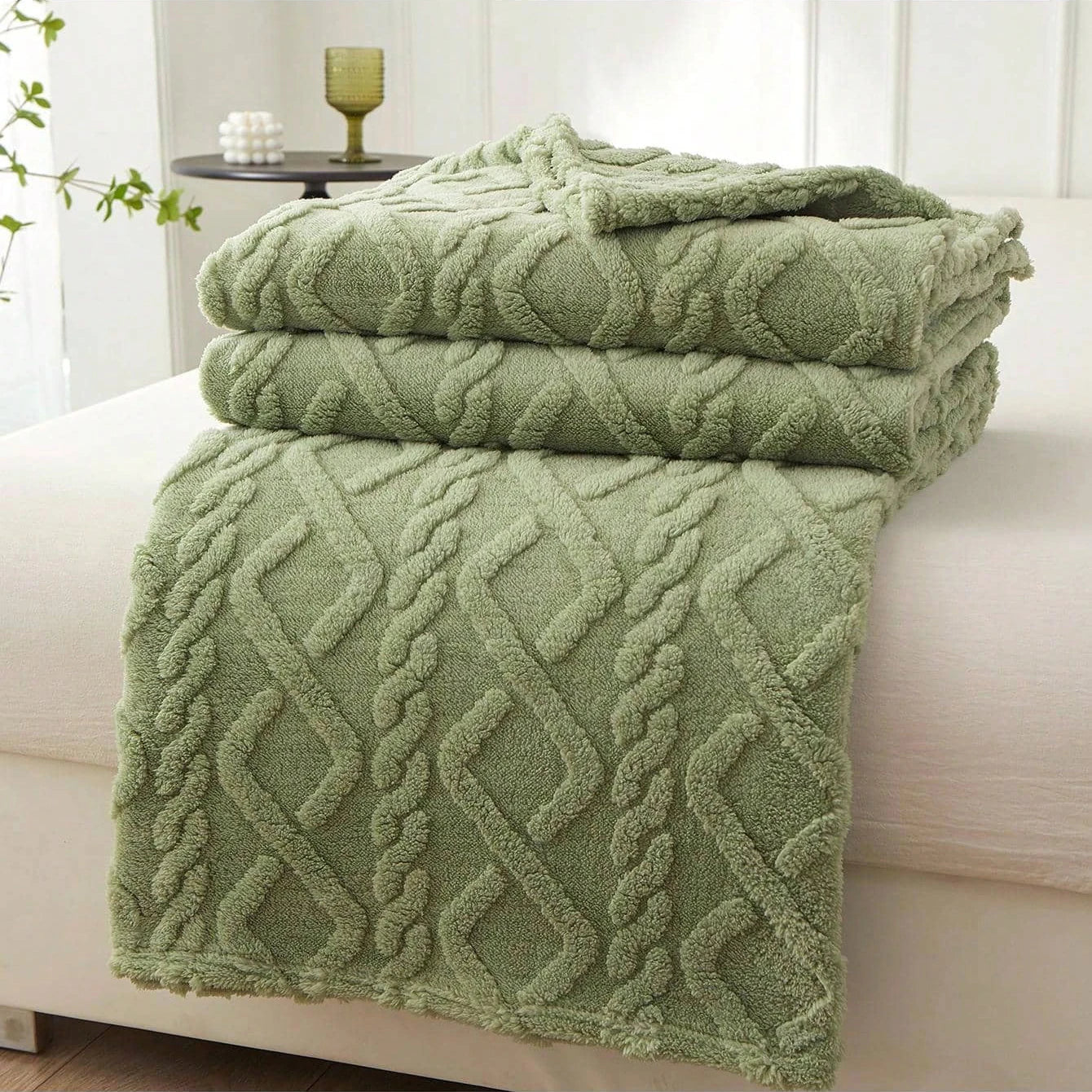 1pc Single-Layer Coral Fleece Blanket, Lightweight & Multi-Purpose Blanket Bed Cover,For Living Room Sofa Cover, Nap Blanket - Tasawoq