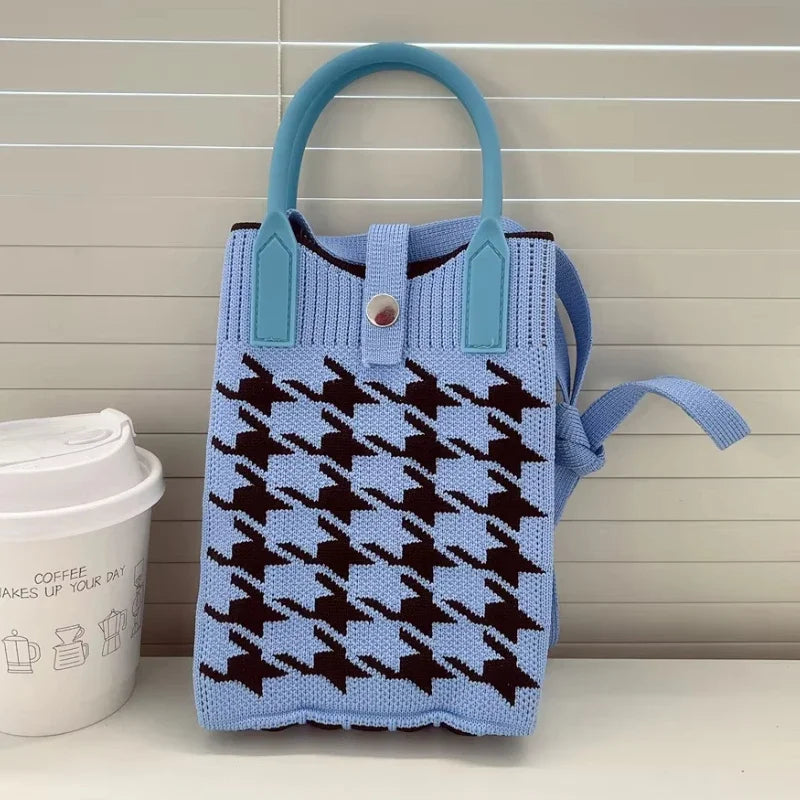 Korean Fashion Heart Knitted Mini Square Handbag for Women Small Mobile Phone Shoulder Bags Girls Cute Outdoor Crossbody Bags - Tasawoq