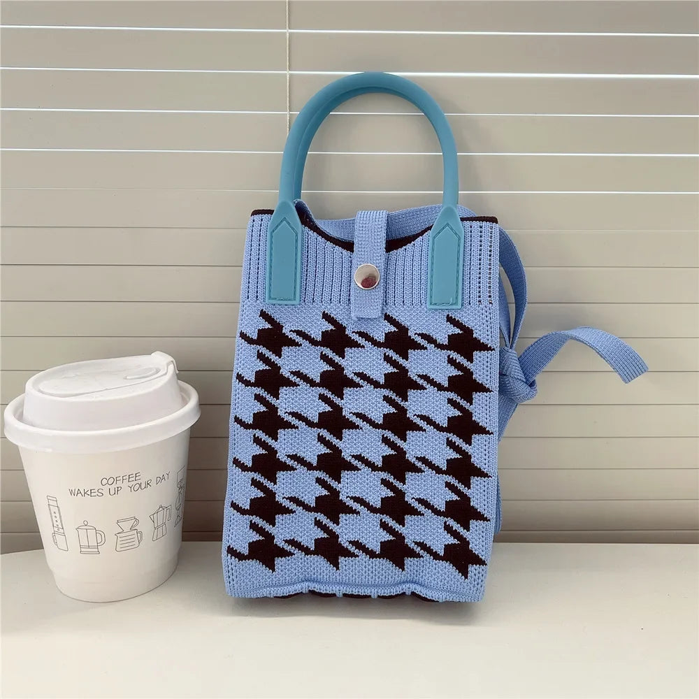 Korean Fashion Heart Knitted Mini Square Handbag for Women Small Mobile Phone Shoulder Bags Girls Cute Outdoor Crossbody Bags - Tasawoq