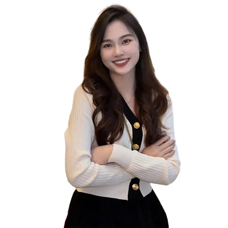 Women's Korean Version Sweater jacket V-neck Knitted Long Sleeved Cardigan Jacket - Tasawoq