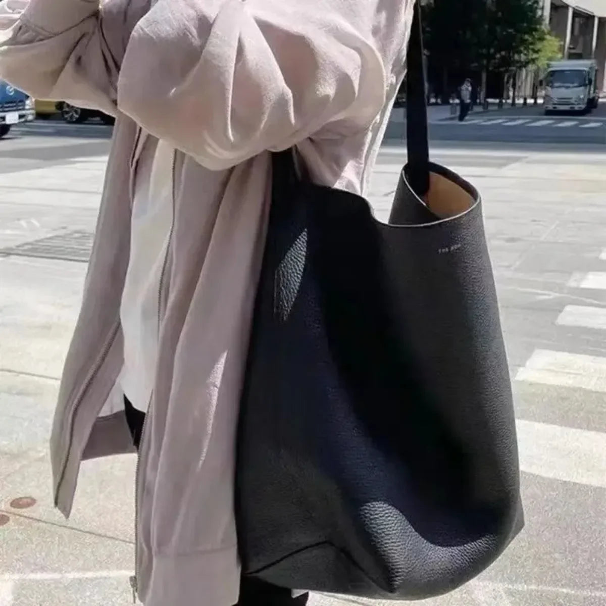 Large Capacity Women Bag Lazy Tote Leather Single Shoulder Bag Genuine Leather Handbag Casual Daypack Waist Pack Bucket Handbag - Tasawoq