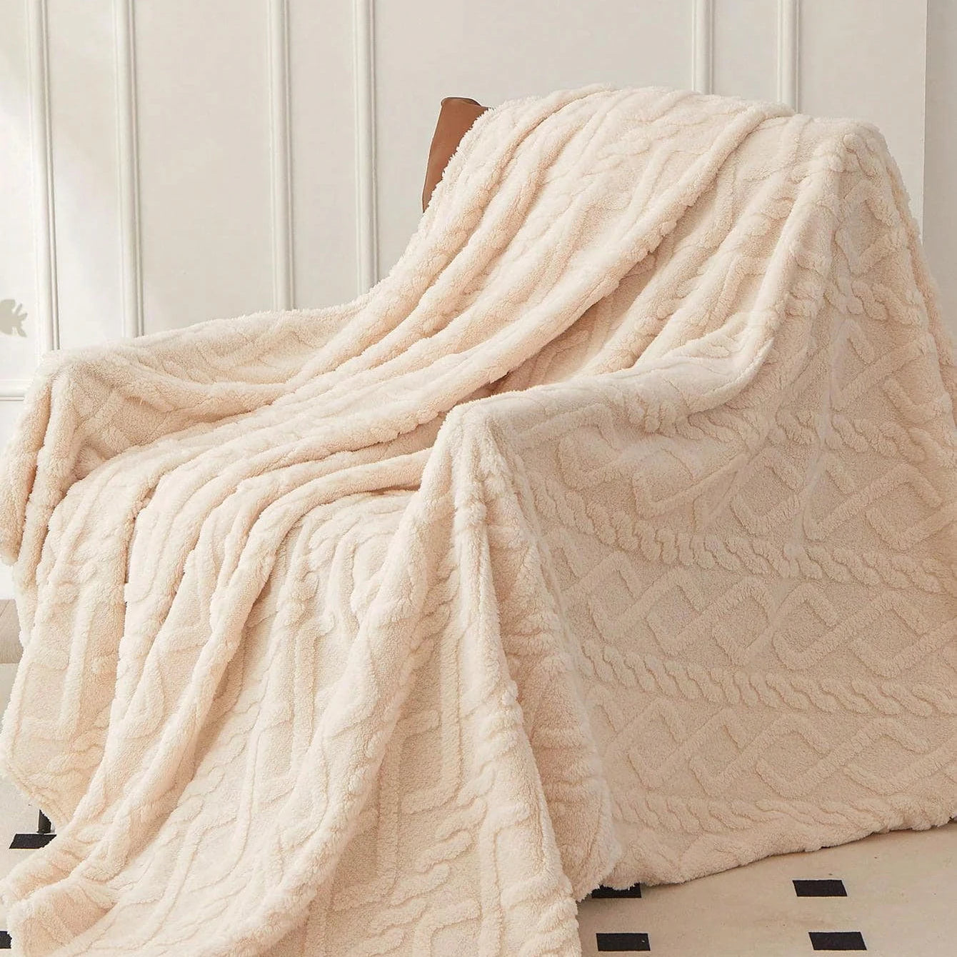 1pc Single-Layer Coral Fleece Blanket, Lightweight & Multi-Purpose Blanket Bed Cover,For Living Room Sofa Cover, Nap Blanket - Tasawoq
