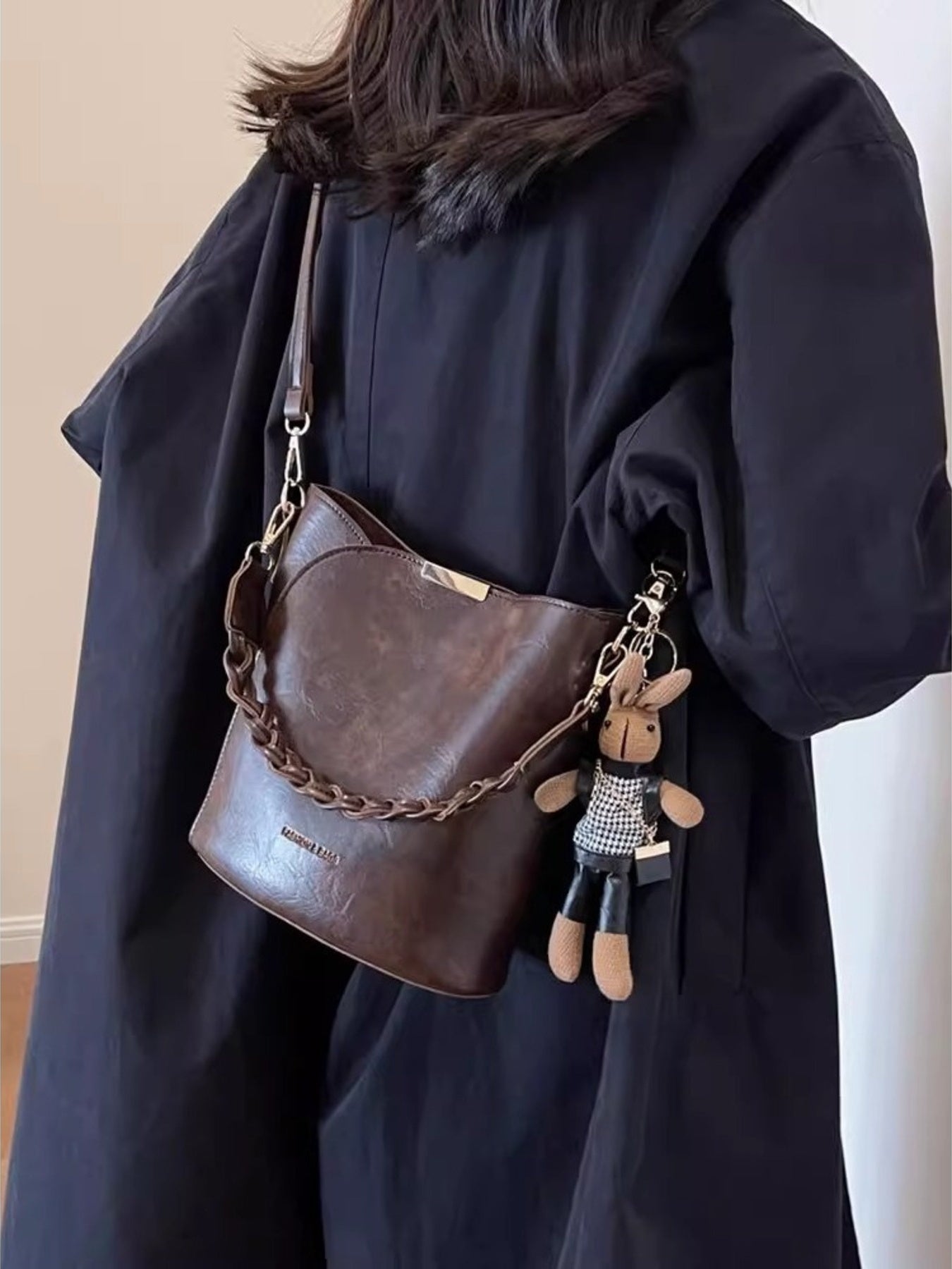 ea8815a9a9b442a68d7e7992f1e65272-Max