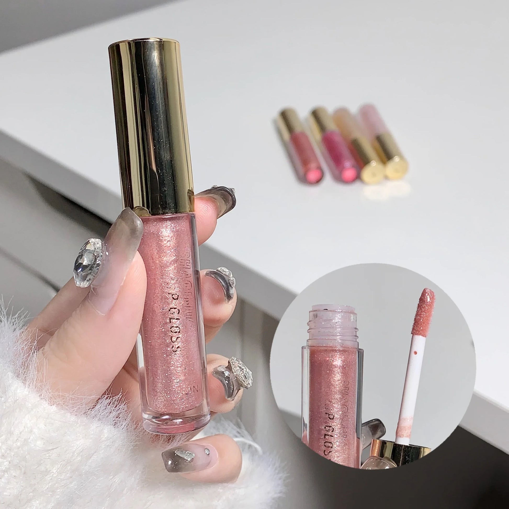 Moisturizing, plump and sparkling lip gloss, water-glossy mirror lip glaze, moisturizing and moisturizing lip oil for pouty lips - Tasawoq